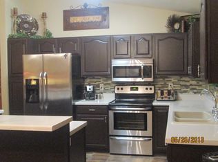 7213 Blue Maple Trl, Madison, WI 53719