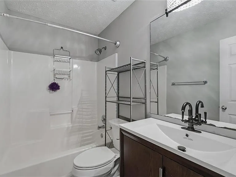 13506 Aventide Ln — Photo 22