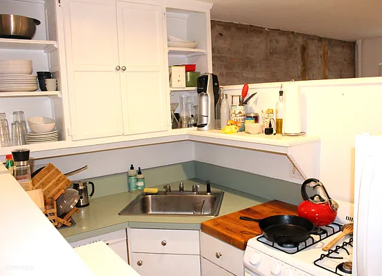 Rented by Corcoran | media 12