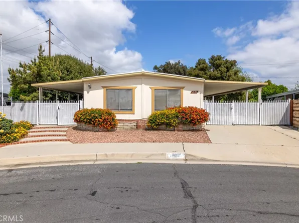 1690 Carlotta Dr, Hemet, CA 92543