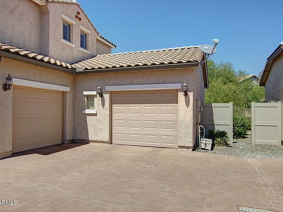 3rd image of 26541 N Babbling Brook Dr