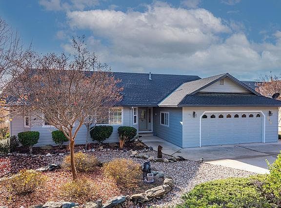 3rd image of 568 Live Oak Dr #185
