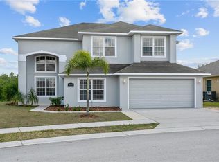 611 Wildflower Rd, Davenport, FL 33837