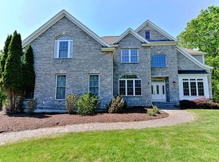 6 Emerson Way, Hopkinton, MA 01748