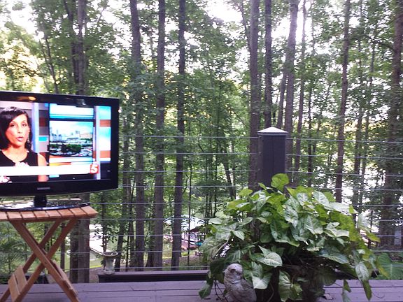 HDTV On the Deck !!