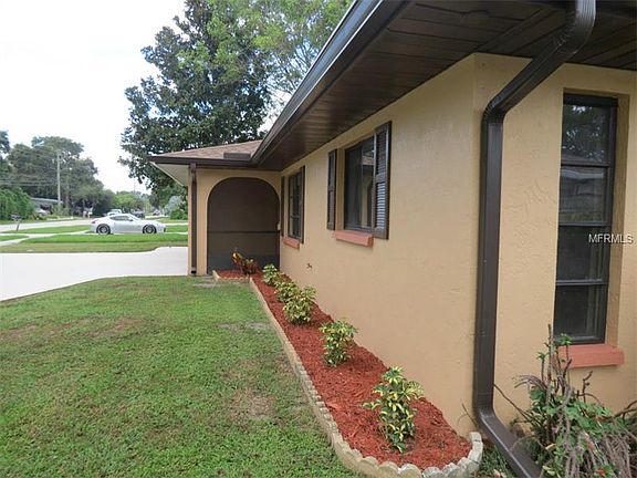 4th image of 440 W Seminole Dr