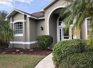 597 Whisper Oaks Ct, Oviedo, FL 32766
