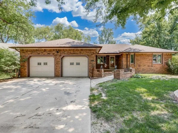 1309 S Bridgewater Dr, Wichita, KS 67209