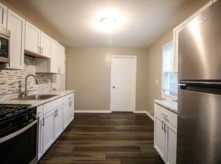 362 Calhoun St, Gary, IN 46406