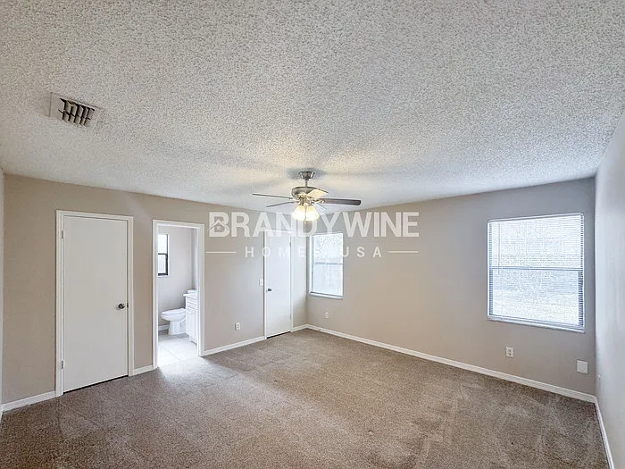 8236 Weybridge Dr — Photo 12