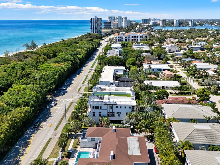 425 N Ocean Blvd #3 — Photo 69
