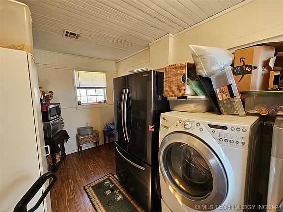 3rd image of 22900 S Honey Creek Ln
