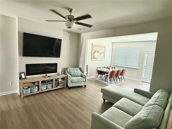 5th image of 268 Whitetail Cir