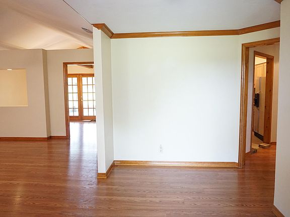 4th image of 22239 61ST Avenue NW