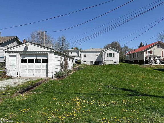 5th image of 734 Linden Ave