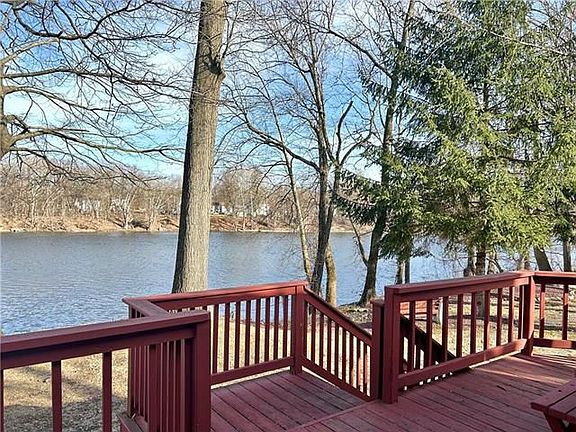 2nd image of 7753 Martins Creek Belvidere Hwy