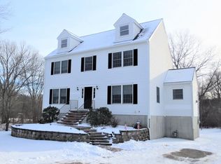 65 Village St, Medway, MA 02053