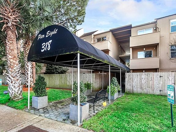 2nd image of 318 Lake Marina Dr #224