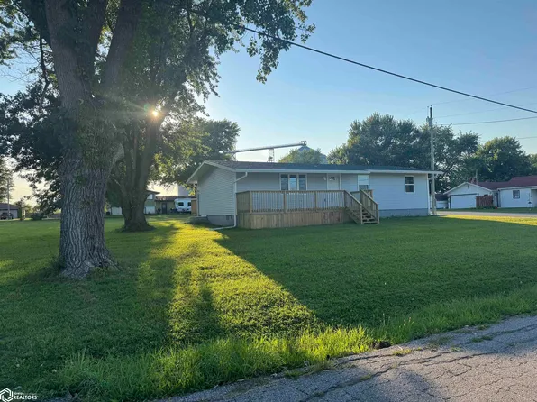 633 N East St, Albia, IA 52531