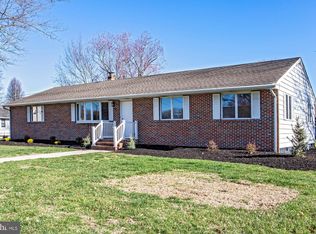 72 Georgia Rd, Pennsville, NJ 08070