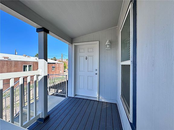 4th image of 445 Steiger Drive