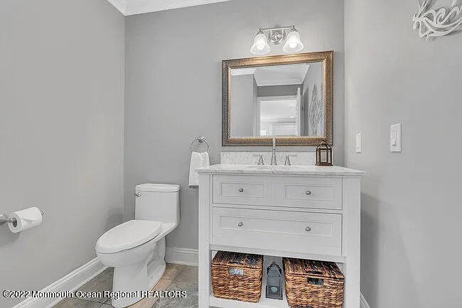 63 Fort Ave — Photo 16