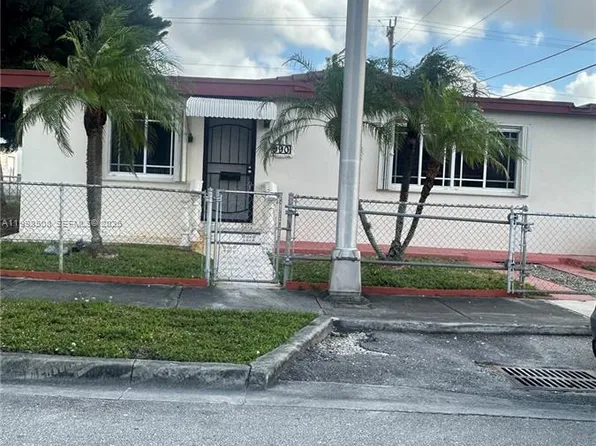 990 E 2nd St #B, Hialeah, FL 33010
