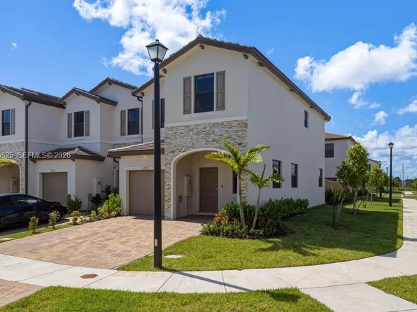 13332 SW 234th Ter, Homestead, FL 33032