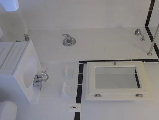 Rented by City & Suburban | media 73