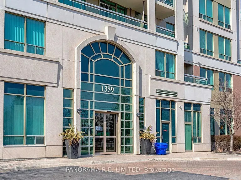 1359 Rathburn Rd E #210 — Photo 17