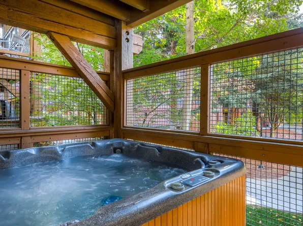(undisclosed Address), Park City, UT 84060