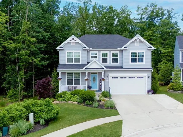 3756 Juniper Dr, Aurora, OH 44202