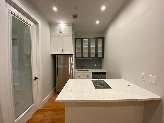4th image of 235 S 4th St #2O