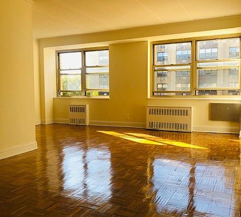 4th image of 123 N 3rd Ave #6H