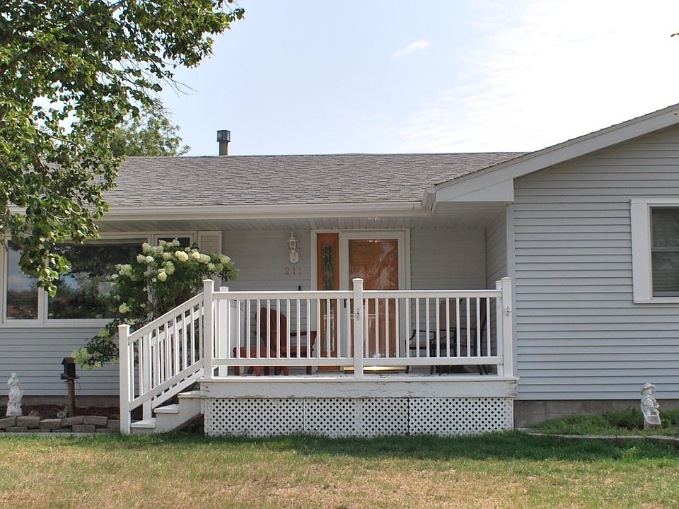 211 Shannon Dr, Whiting, IA 51063 Zillow