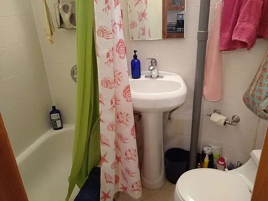 Rented by City Barn Realty Inc | media 11