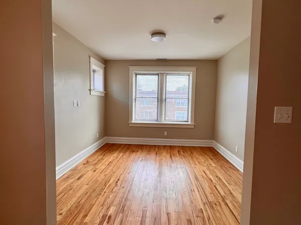 4133 McRee Ave #2E, Saint Louis, MO 63110