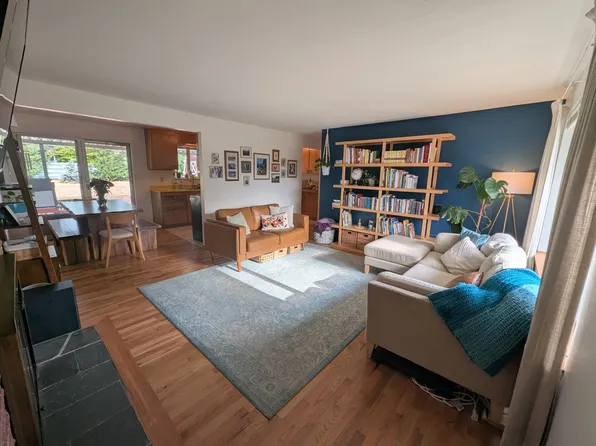 650 Jefferson Ave NE, Renton, WA 98056