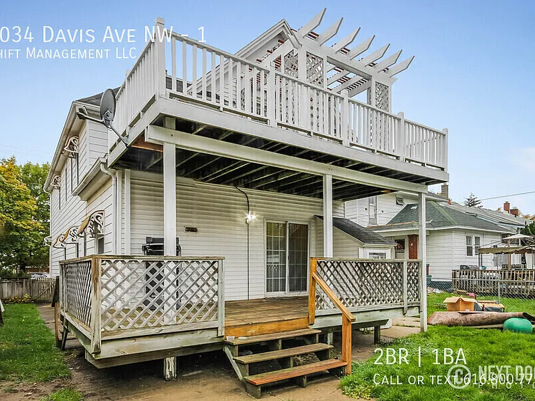 1034 Davis Ave NW #1 — Photo 2