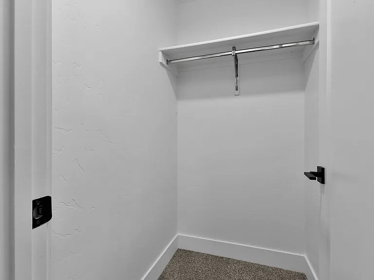 Carlsbad Crossing Townhomes - Attached Garage! — Photo 18