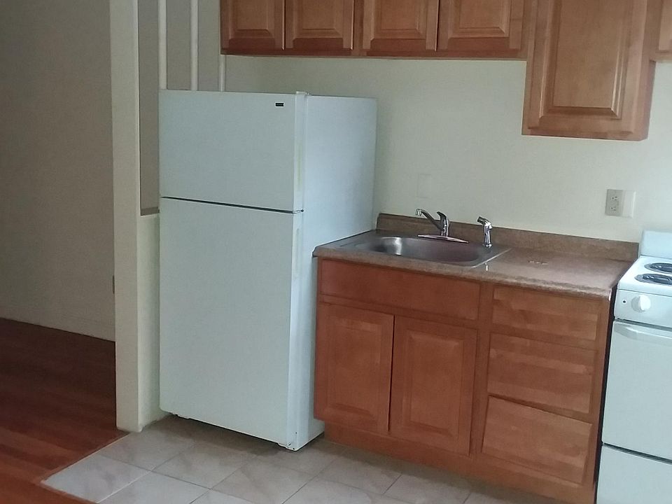 2nd image of 1241 Commonwealth Ave #3