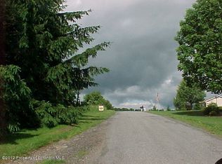 Hilltop Dr, Springville, PA 18844
