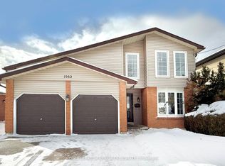 1982 Valley Farm Rd, Pickering, ON L1V 1X8