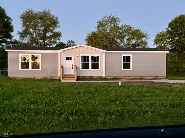2083 S Friendship Dr, Paragon, IN 46166