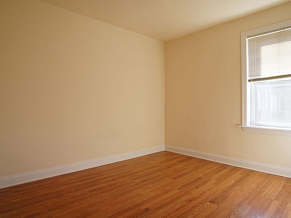 5th image of 2600 N Kimball Ave APT 201
