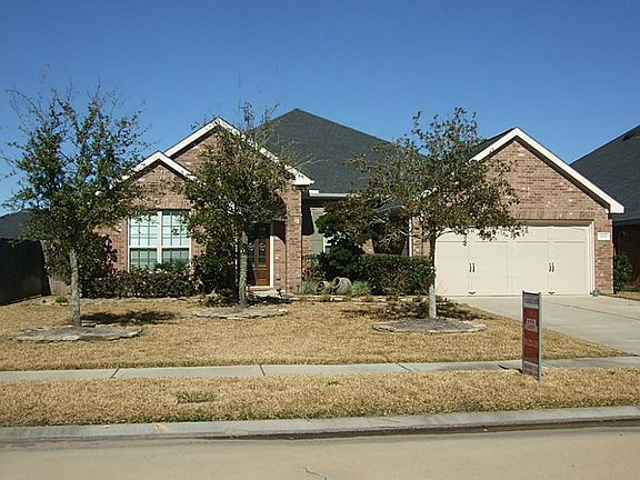 Firethorne is a well established community in the highly desired KISD.