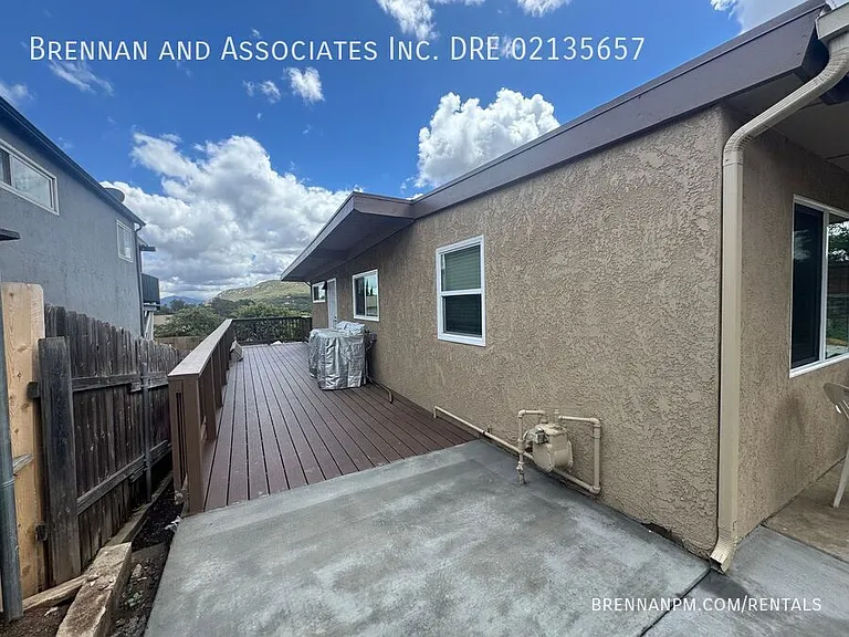 330 Lento Ln — Photo 30