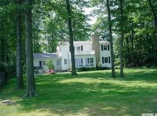 32150 Lake Rd, Avon Lake, OH 44012