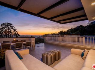 1614 Sunset Plaza Dr, Los Angeles, CA 90069