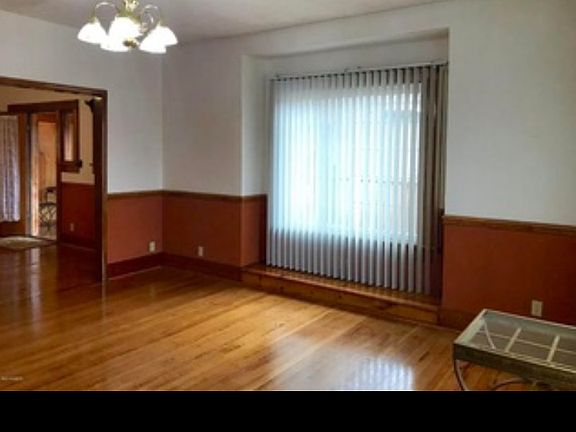 4th image of 124 W Lincoln St